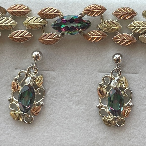 Landstrom’s Black Hills Gold Earrings and Bracelet - Picture 2 of 2